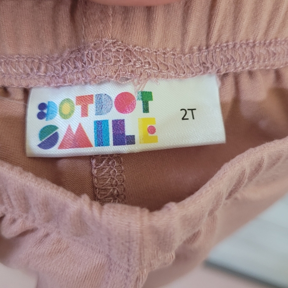 BNWT DOT DOT SMILE Baby Girl Solid Pink Buttery Soft Leggings Size 2T - Picture 4 of 8